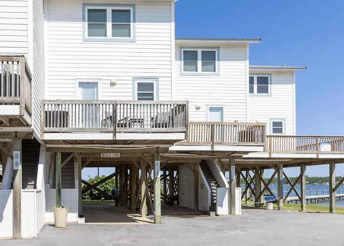 Crow's Nest B10 Holiday home